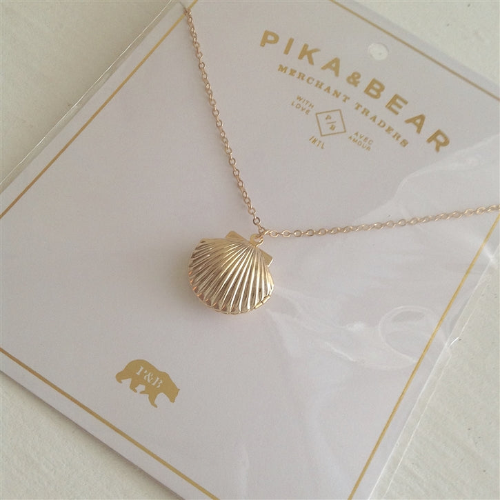 Sea Shell Locket Necklace in Gold