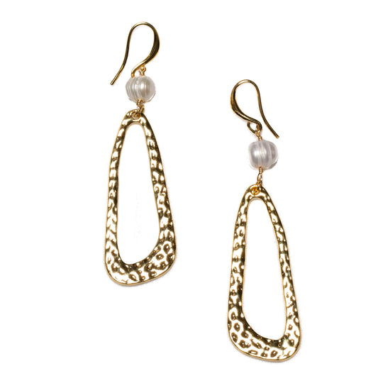 Hammered Oval Earrings With Pearl In Gold Plate