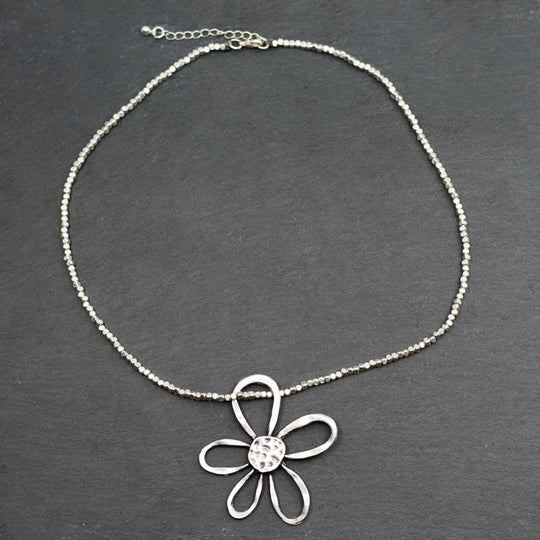 Open Flower Necklace In Silver Plate