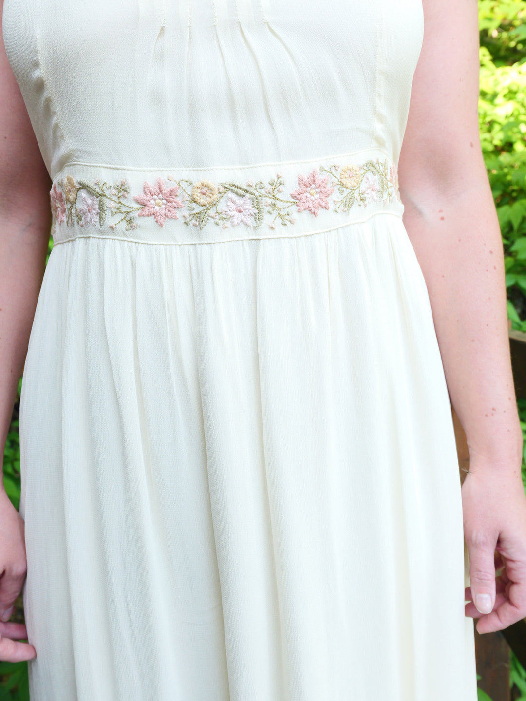 Enchanting Occsassion Dress - Ecru